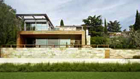 Location Modern Villa